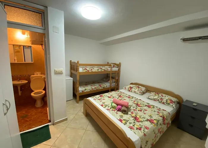 Apartments Zalli
