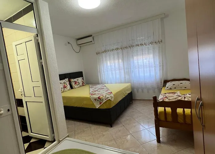 Apartments Zalli
