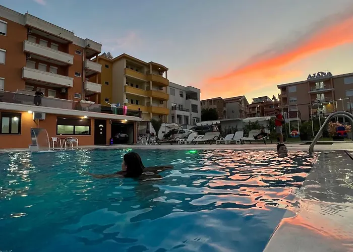 Apartments Zalli