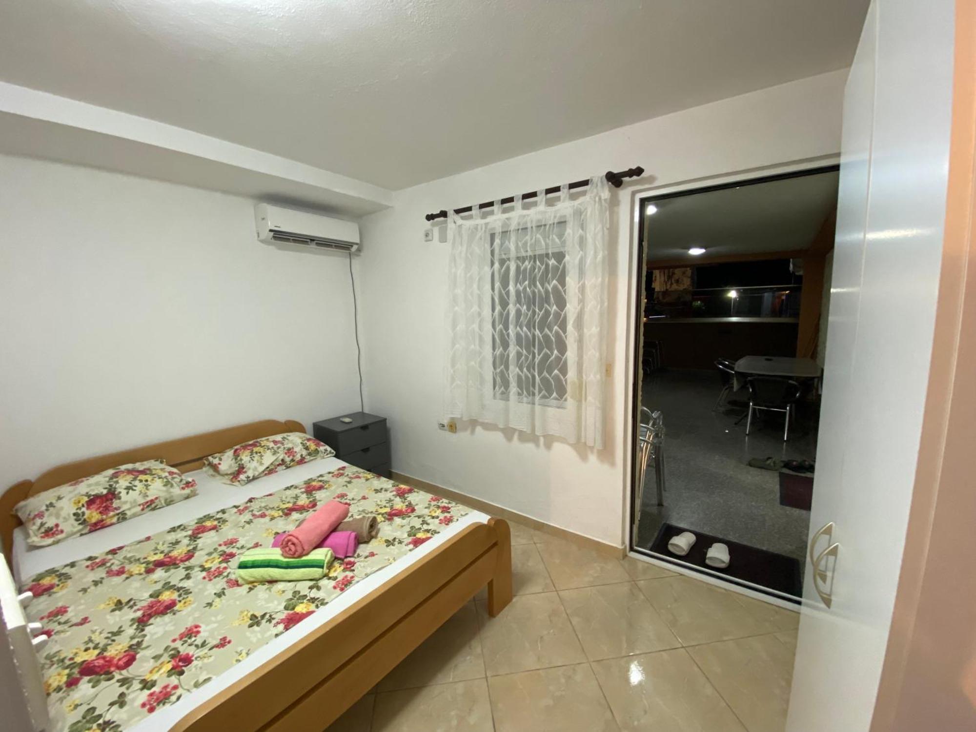 Appartement Zalli *