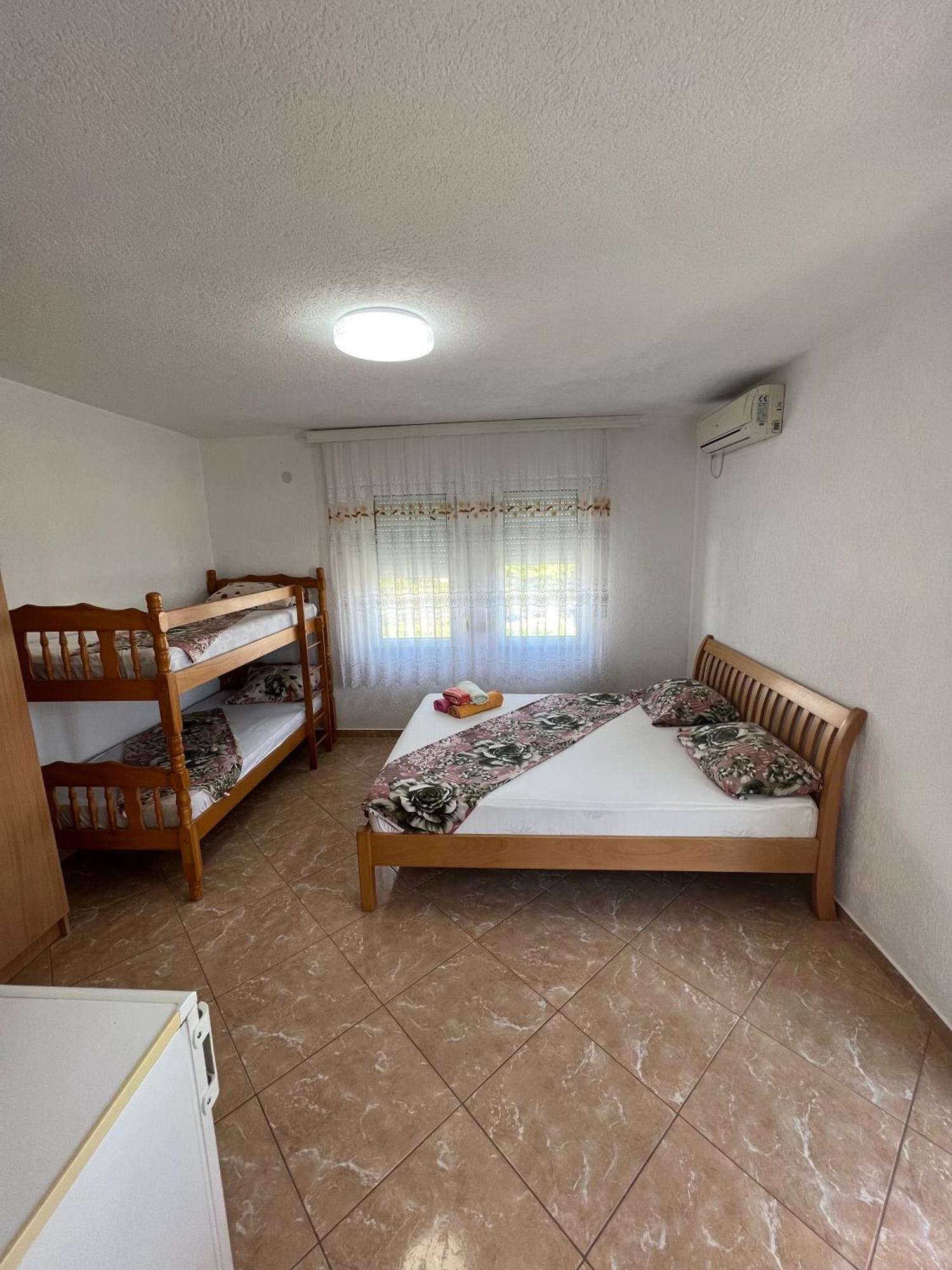 Appartement Zalli *